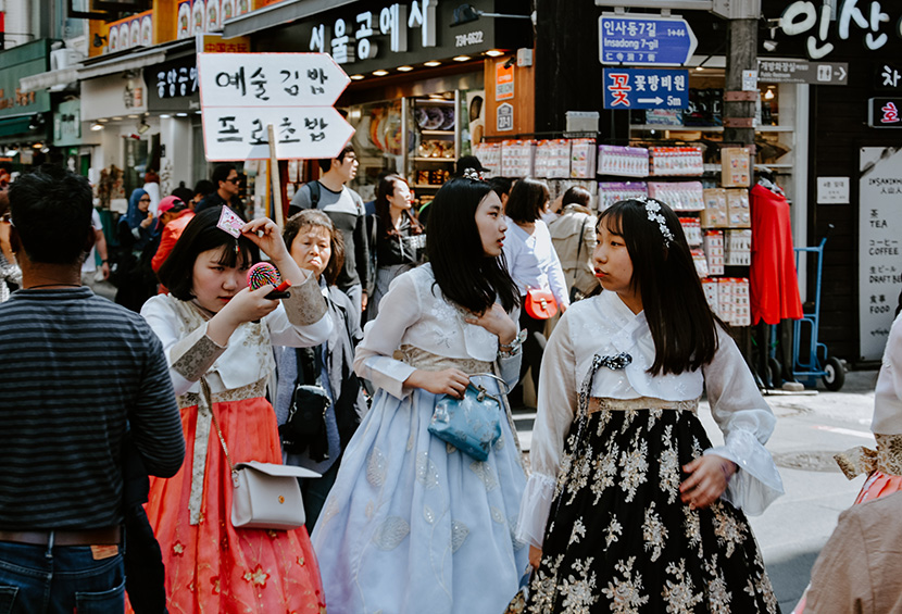 韩国城市真实的美女街拍