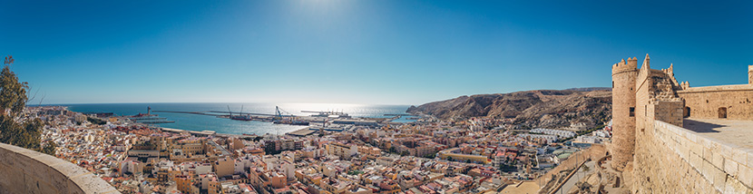 阿尔梅里almeria亚西班牙南部良港全景图