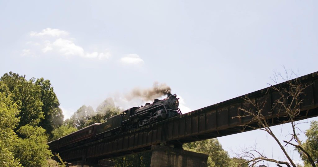 老式蒸汽火车升格慢运作短视频素材
