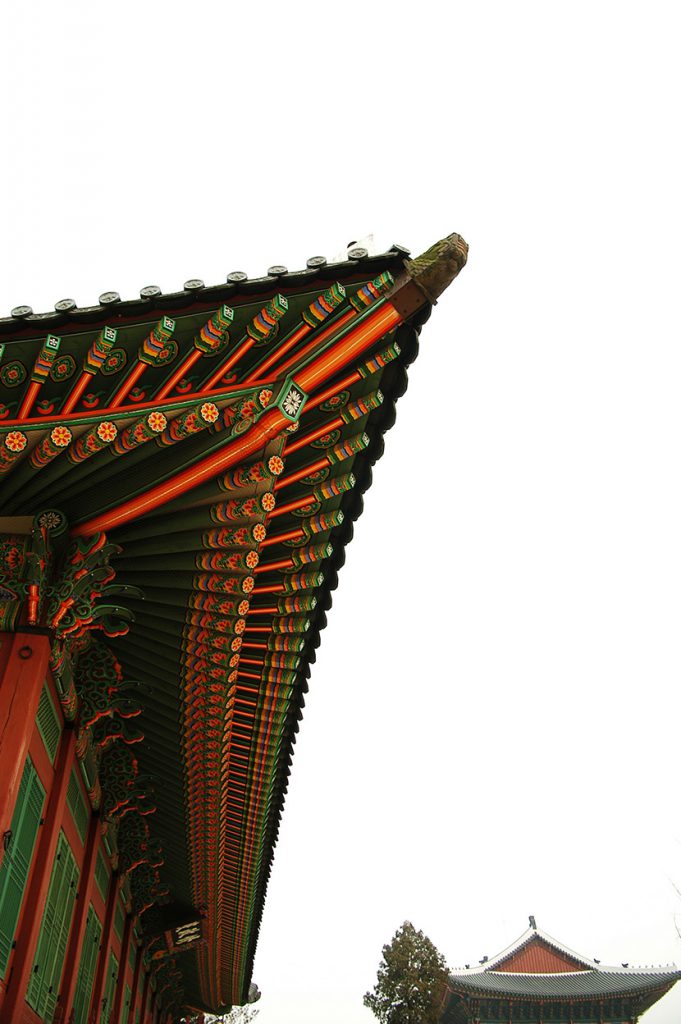 韩国中式古建筑房檐