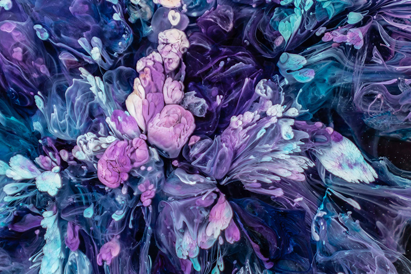 粉紫色的花卉底纹