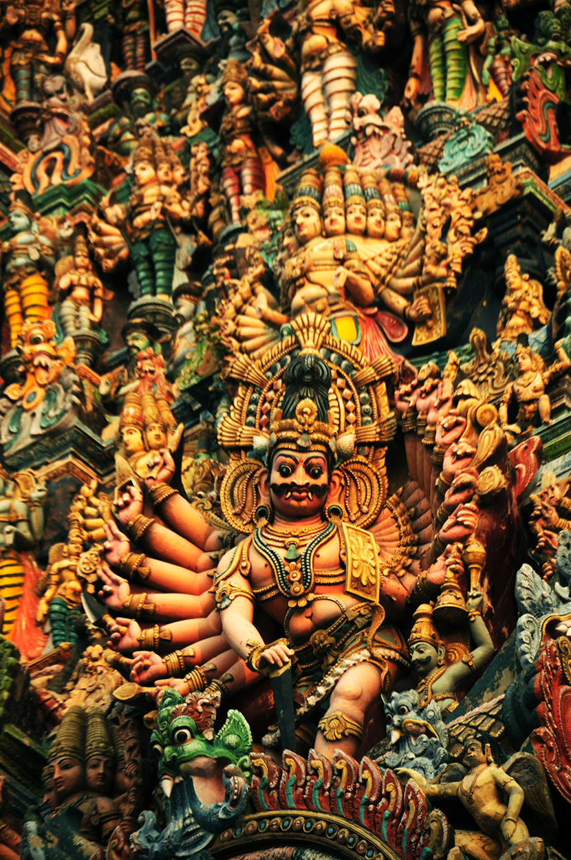 印度教的雕像满天神佛