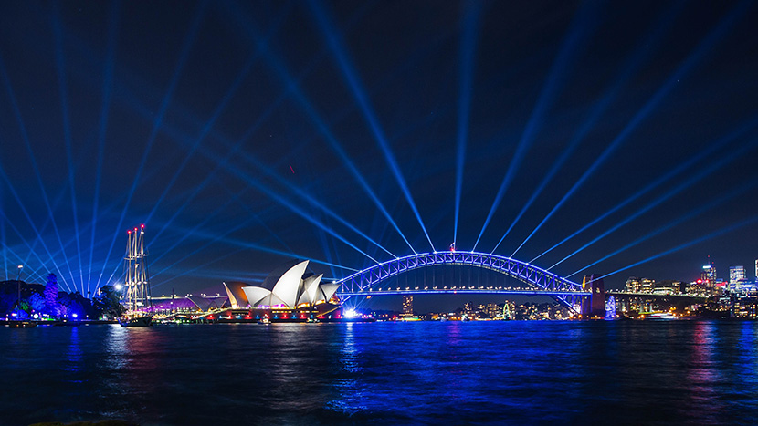 美丽的悉尼湾夜景