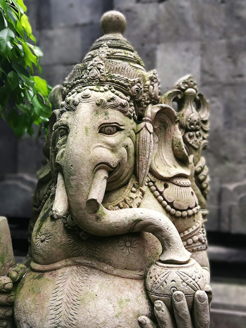 印度象神雕像象头神迦尼萨Ganesha是湿婆神（Shiva）与雪山女神（Parvati）之子