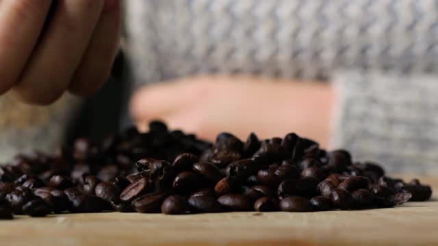 一堆咖啡豆短视频素材